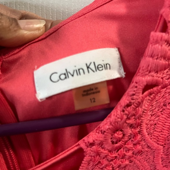 Summer dress by Calvin Klein size 12.  Embroidery looks. Fitted used only once - Picture 5 of 5